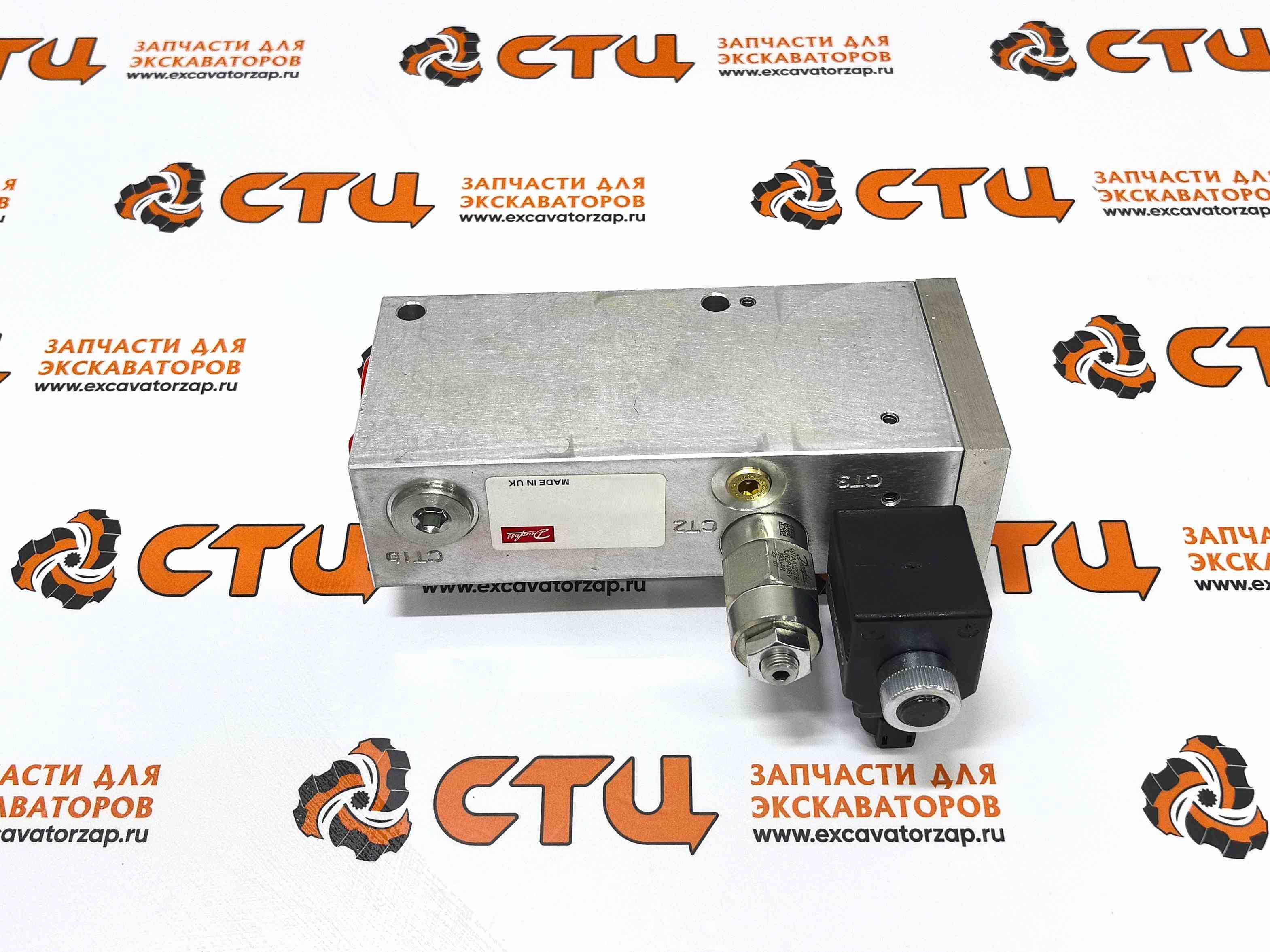 Блок гидравлических клапанов 31U2-20311 (управления гидромлотом в сборе) экскаватора погрузчика Hyundai H940S